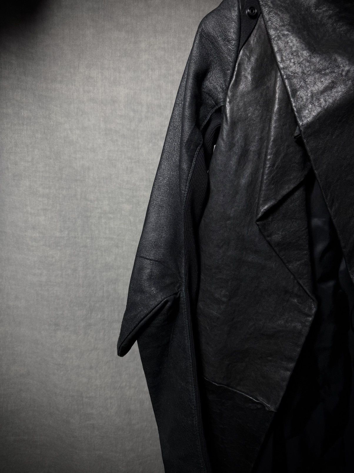 Rick Owens Rick Owens 2009 FW "CRUST" Draped Leather Coat Size S / US 4 / IT 40 - 5 Thumbnail