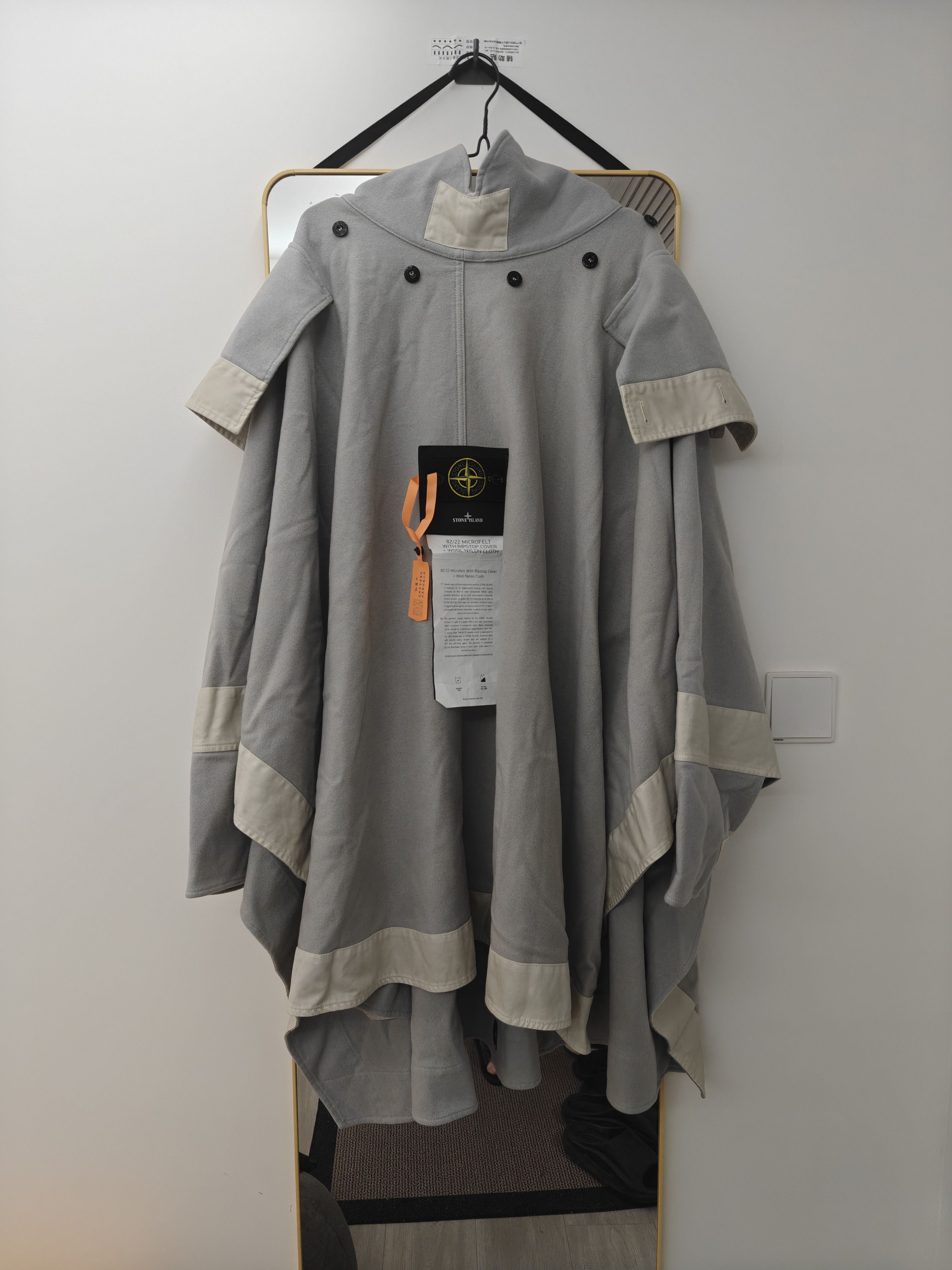 Stone Island Stone Island 40th Anniversary Detachable Down Lined Cape Size US XL / EU 56 / 4 - 3 Thumbnail