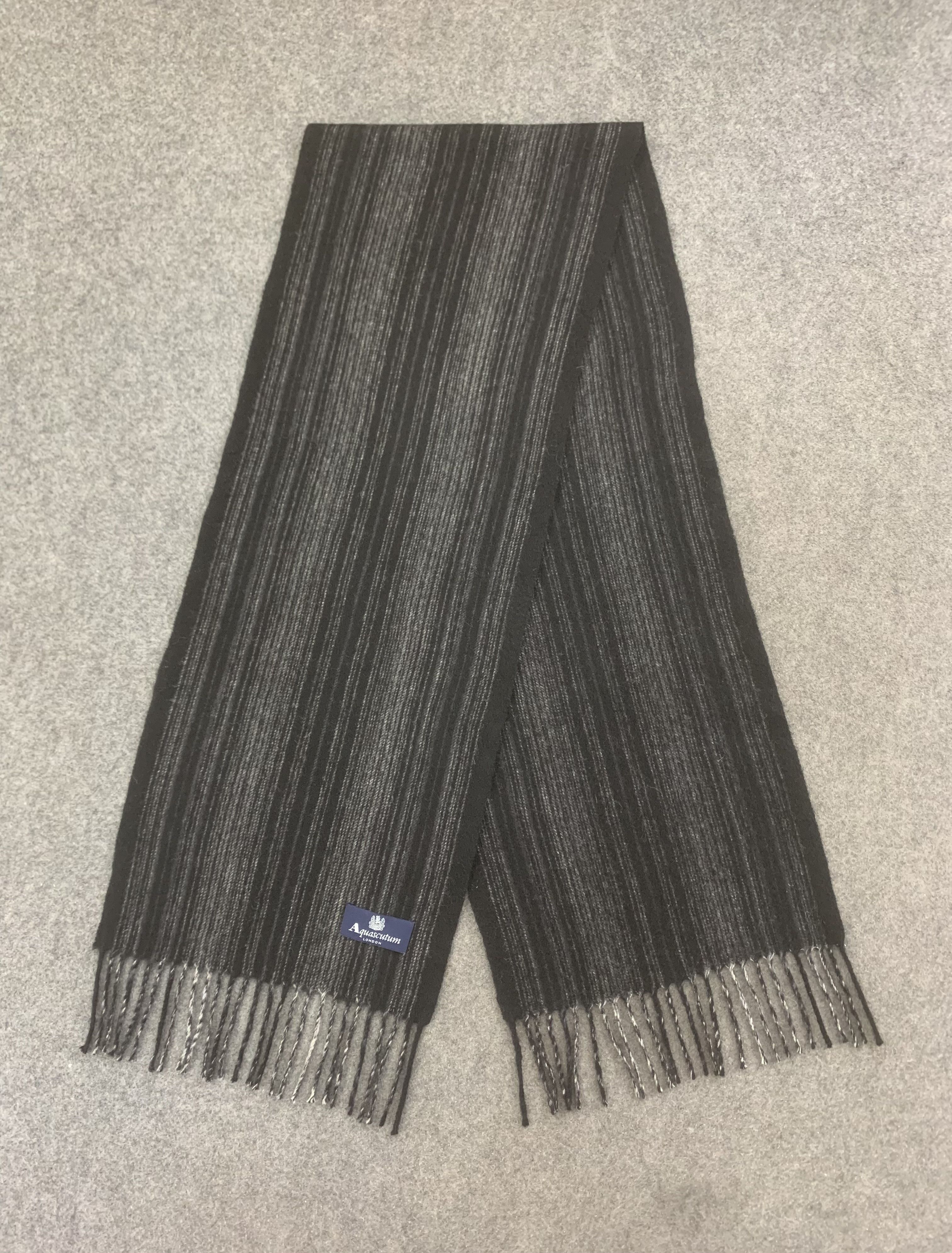 Aquascutum Aquascutum Scarf Wool Muffler Neck Wrap BL9251 Size ONE SIZE - 4 Thumbnail