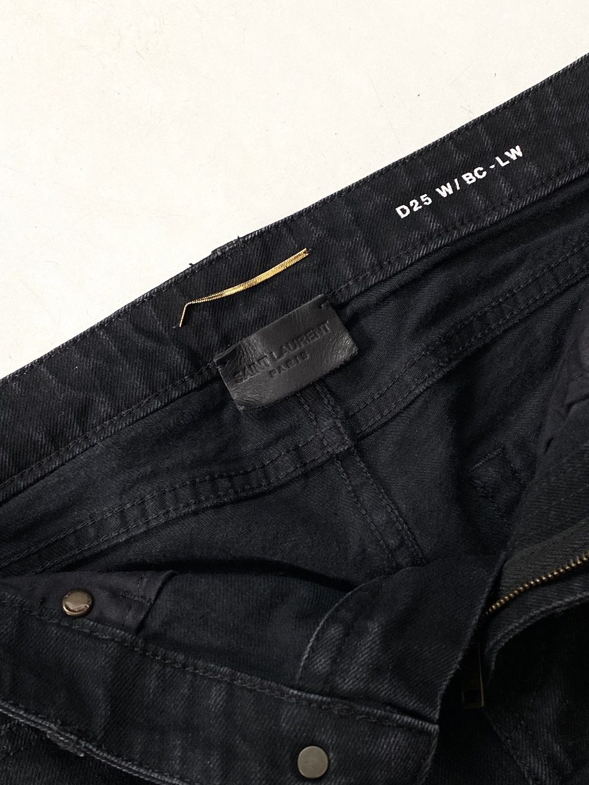 Hedi Slimane × Saint Laurent Paris × Yves Saint Laurent S/S 18 Saint Laurent Paris Cropped Bootcut Jeans Size 26" / US 2 / IT 38 - 8 Thumbnail