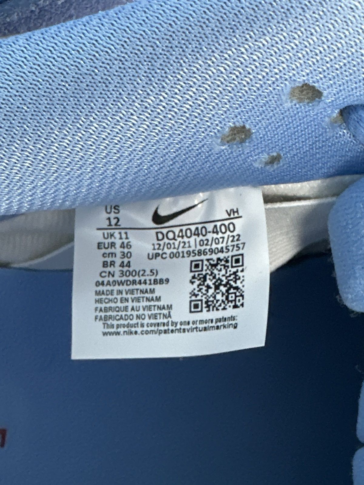 Nike SB Nike SB Dunk Low Phillies Size US 12 / EU 45 - 5 Thumbnail