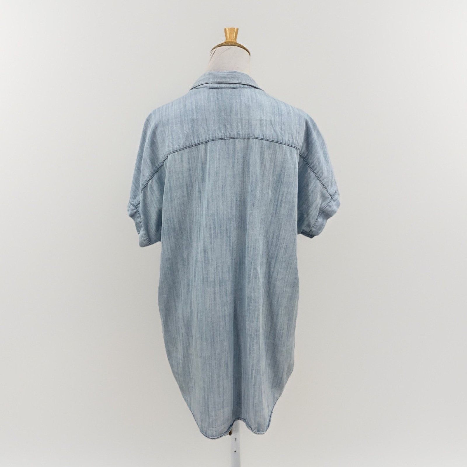 & Other Stories Soft Surroundings Chambray Button-Front Top XL Short Sleeve Size XL / US 12-14 / IT 48-50 - 4 Thumbnail