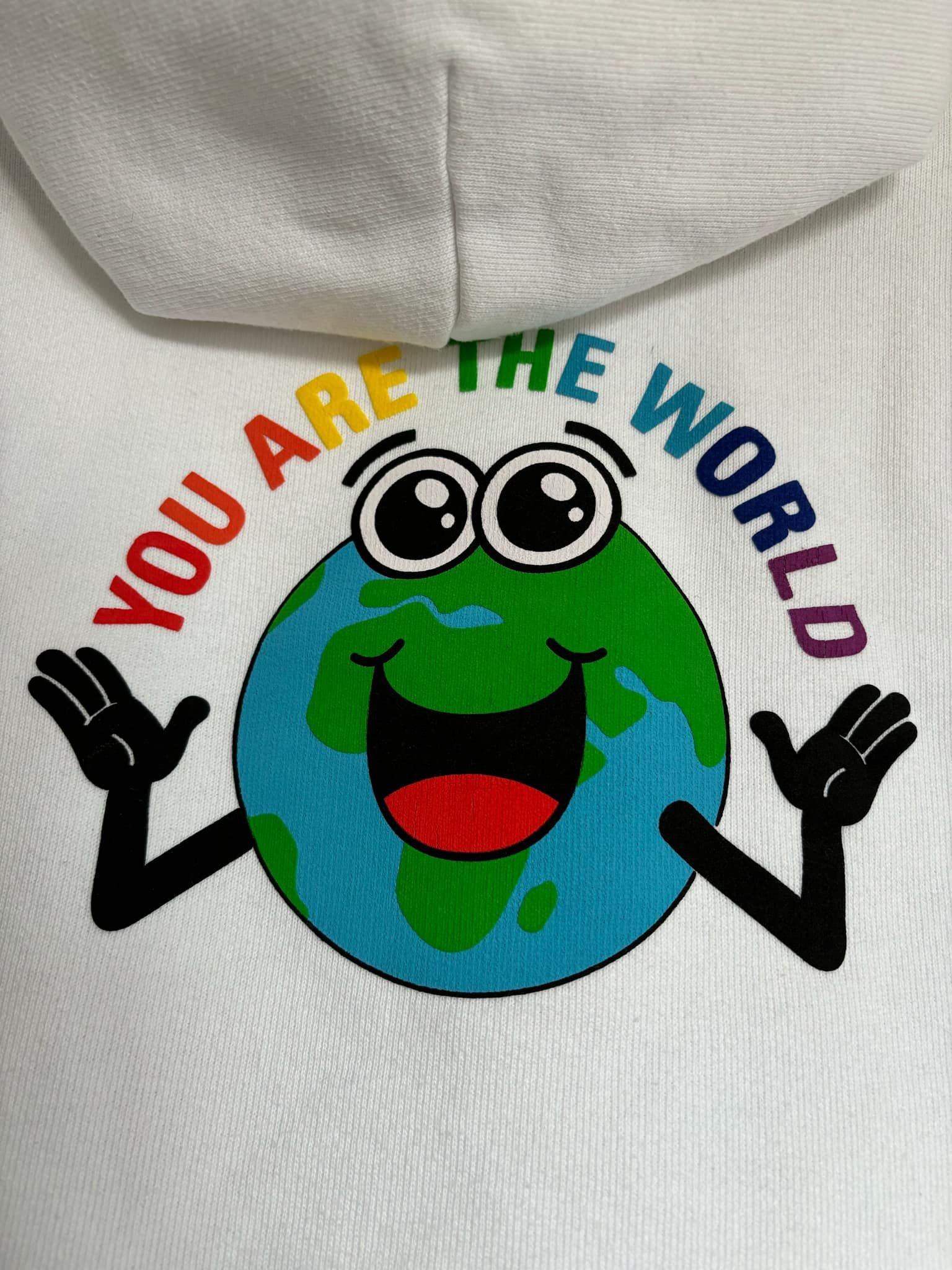 Balenciaga Hoodie Balenciaga “You Are The World“ Size US S / EU 44-46 / 1 - 3 Thumbnail