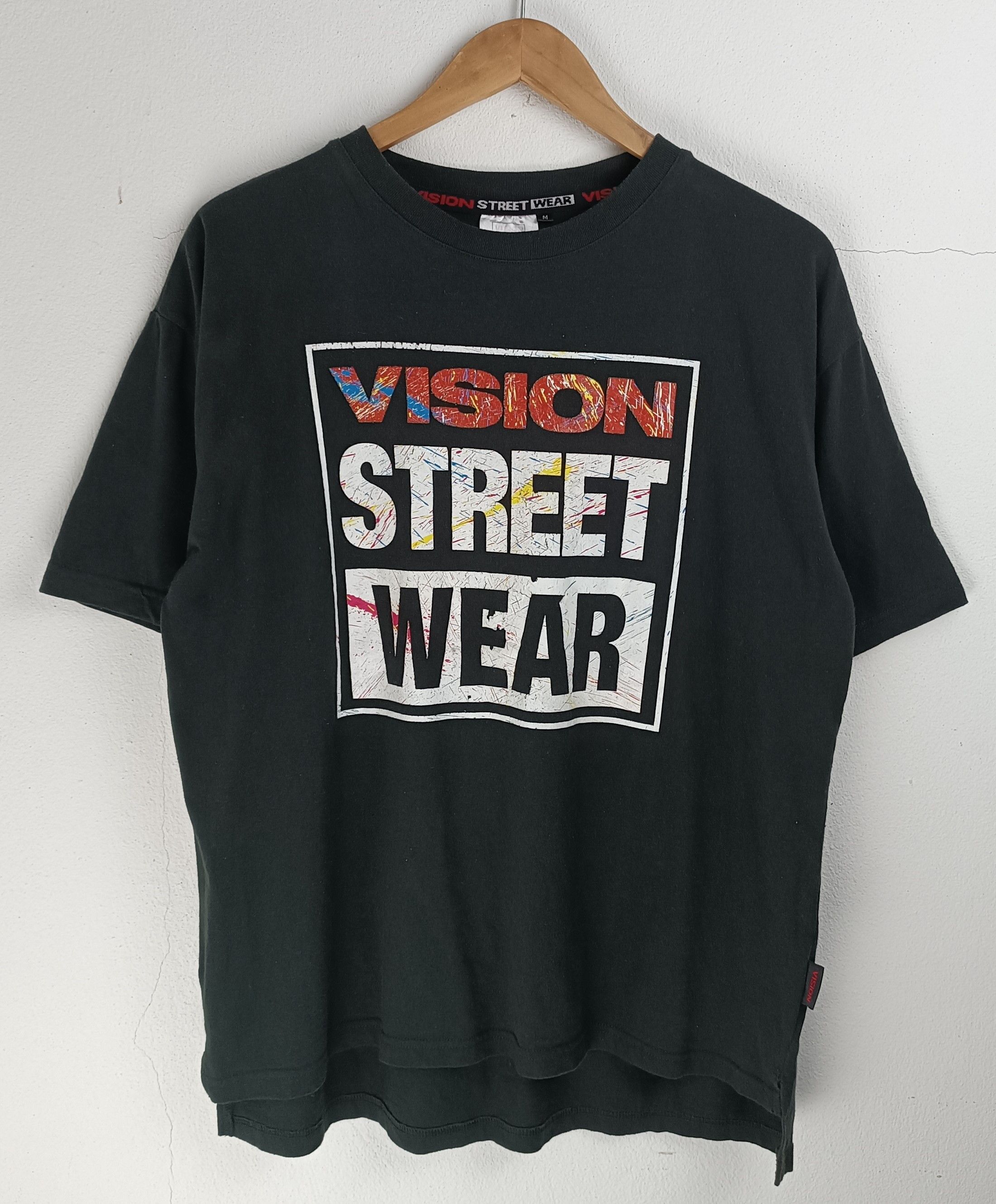 Vintage VINTAGE VISION STREETWEAR SKATEBOARDING SURFING TEE Size US L / EU 52-54 / 3 - 3 Thumbnail