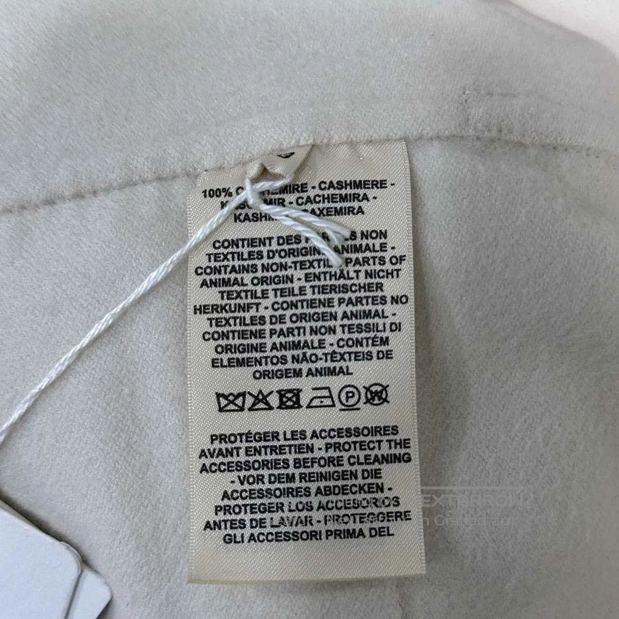 Hermes Hermes Milky White Cashmere Coat. Size S / US 4 / IT 40 - 5 Thumbnail