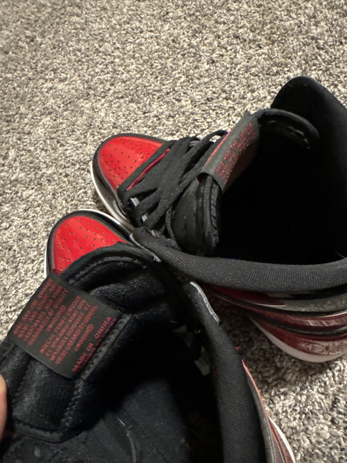 Jordan Brand × Nike Jordan 1 Patent Bred Size US 8 / EU 41 - 7 Thumbnail