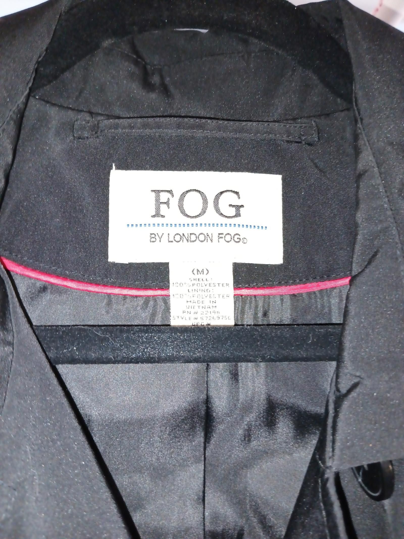 London Fog Stylish Black Trench Coat by London Fog - Medium Size M / US 6-8 / IT 42-44 - 2 Thumbnail