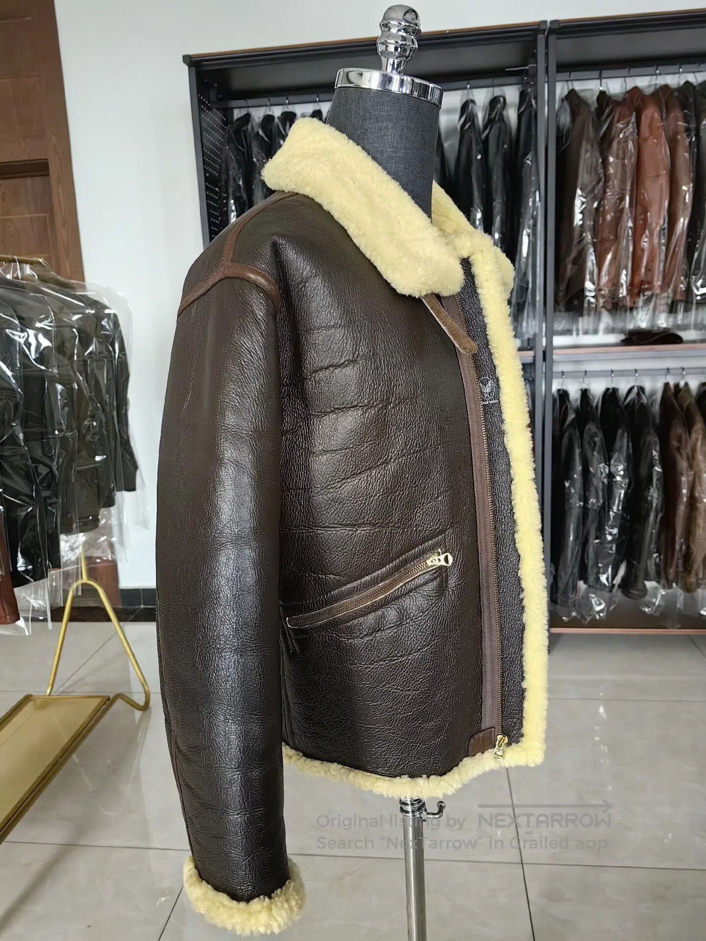 The Real McCoy's real mccoys D1 flight jacket sheepskin. Size US S / EU 44-46 / 1 - 1 Thumbnail