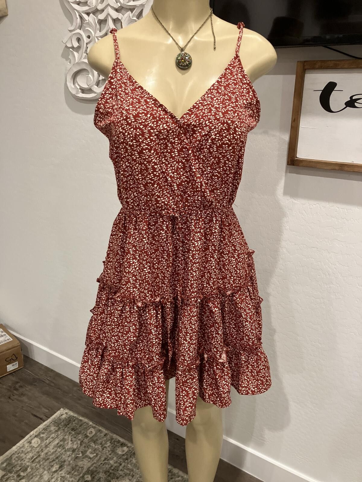 Shein SHEIN Red Floral Tiered Spaghetti Strap Dress Size L / US 10 / IT 46 - 7 Thumbnail