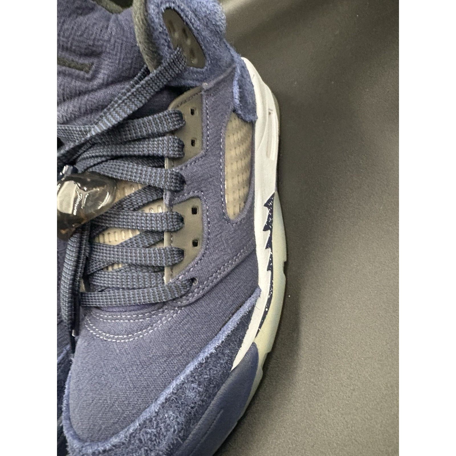 Jordan Brand Size 5Y (GS) - Air Jordan 5 Retro SE Mid Midnight Navy Size US 5 / EU 37 - 2 Thumbnail