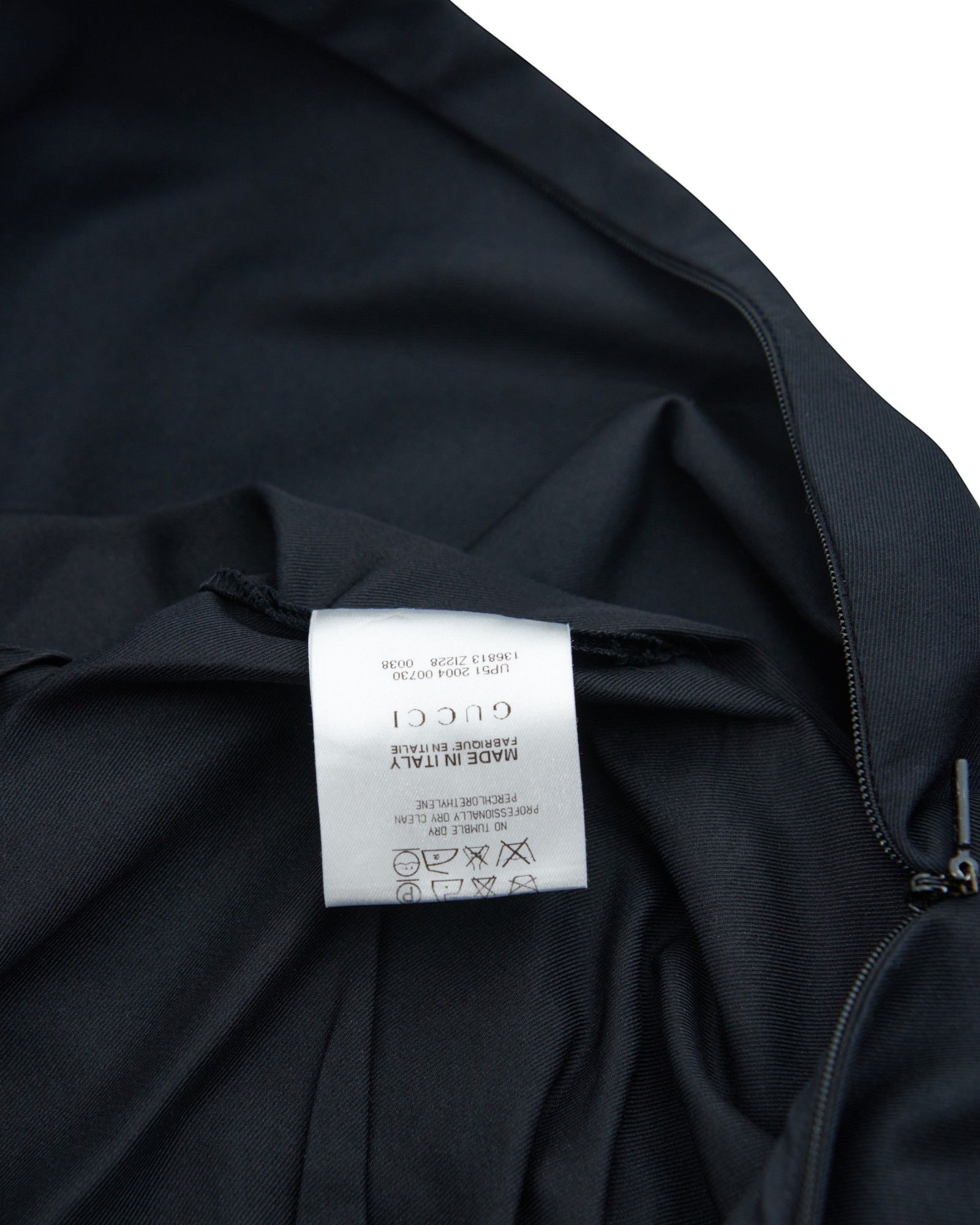 Gucci by Tom Ford F/W 2004 Black sleveless velvet sheath dress Size XS / US 0-2 / IT 36-38 - 10 Thumbnail