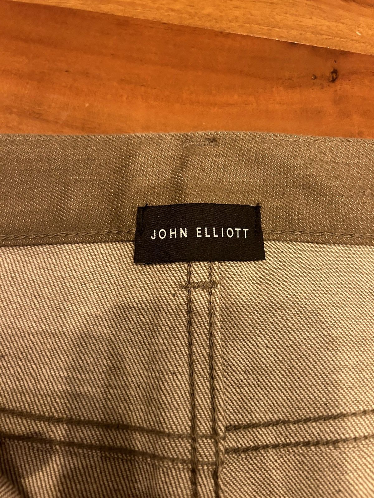 John Elliott Cast 2 in “Khakhi” Size US 32 / EU 48 - 2 Thumbnail