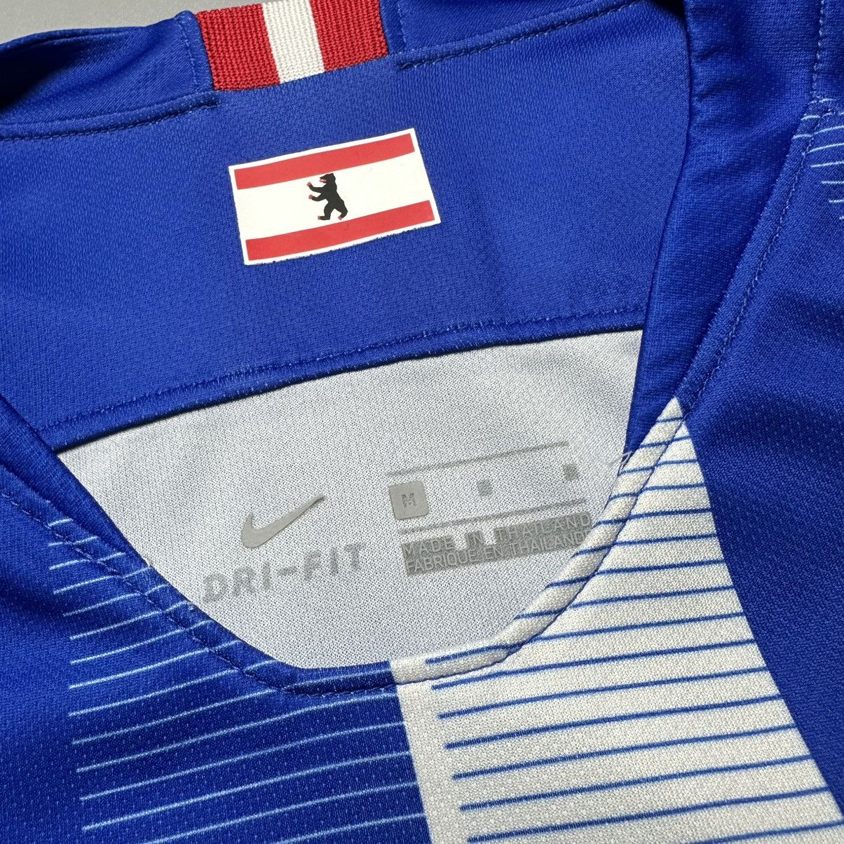 Nike HERTHA BSC NIKE 2017/2019 FOOTBALL HOME JERSEY #8 KALOU Size US M / EU 48-50 / 2 - 6 Thumbnail