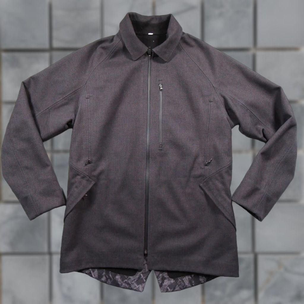 Lululemon Lululemon Coat Mens Large Gray Full Zip Jacket Outdoors Collared Adult Casual Size US L / EU 52-54 / 3 - 1 Thumbnail