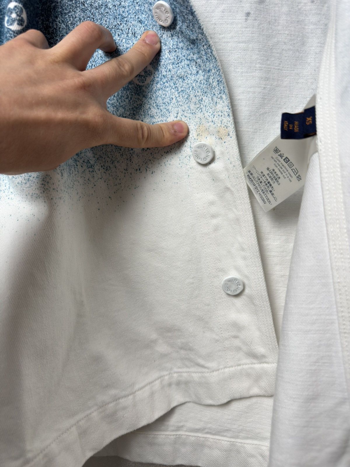 Louis Vuitton Louis Vuitton Monogram Gradient Denim Jacket Size US XS / EU 42 / 0 - 16 Thumbnail
