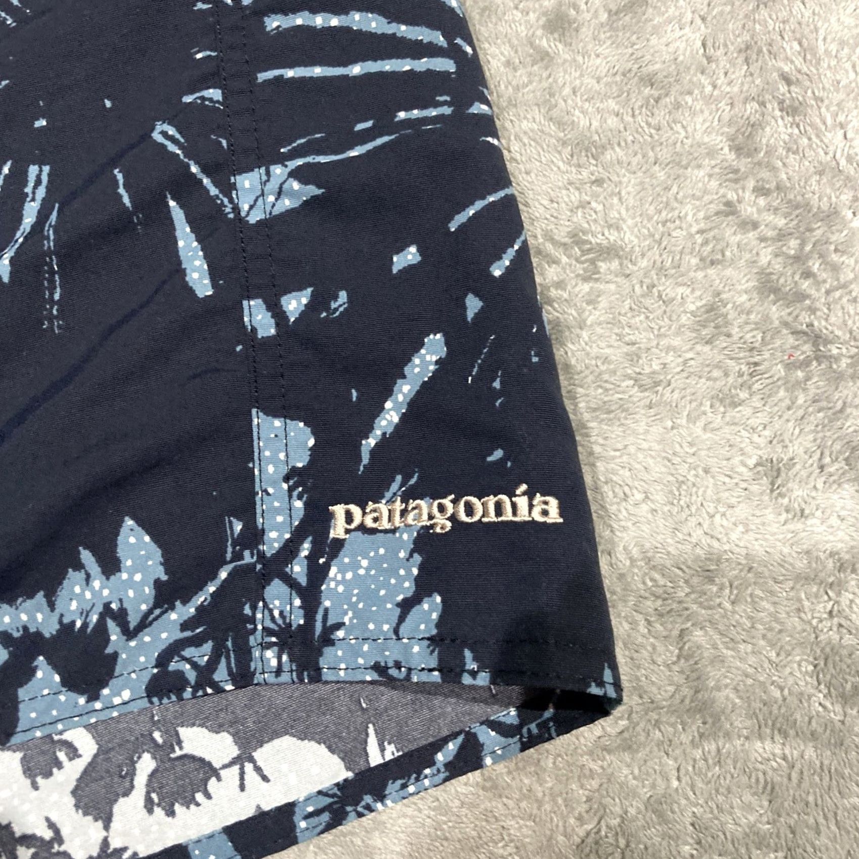 Patagonia Patagonia Board Shorts Mens 36 Blue Surf Board Shorts UV-Protection Pockets Drawstring Lightweight Nylon Beach Men Size US 36 / EU 52 - 2 Thumbnail