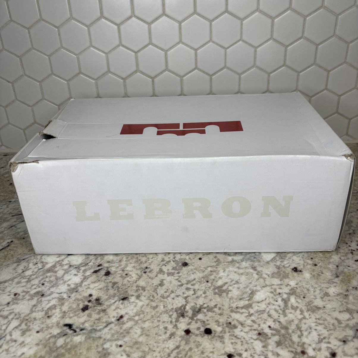 Nike Size 8-Nike LeBron 9 Christmas 2011ICY ❄️VERY CLEAN SHIP ASAP Size US 8 / EU 41 - 17 Thumbnail