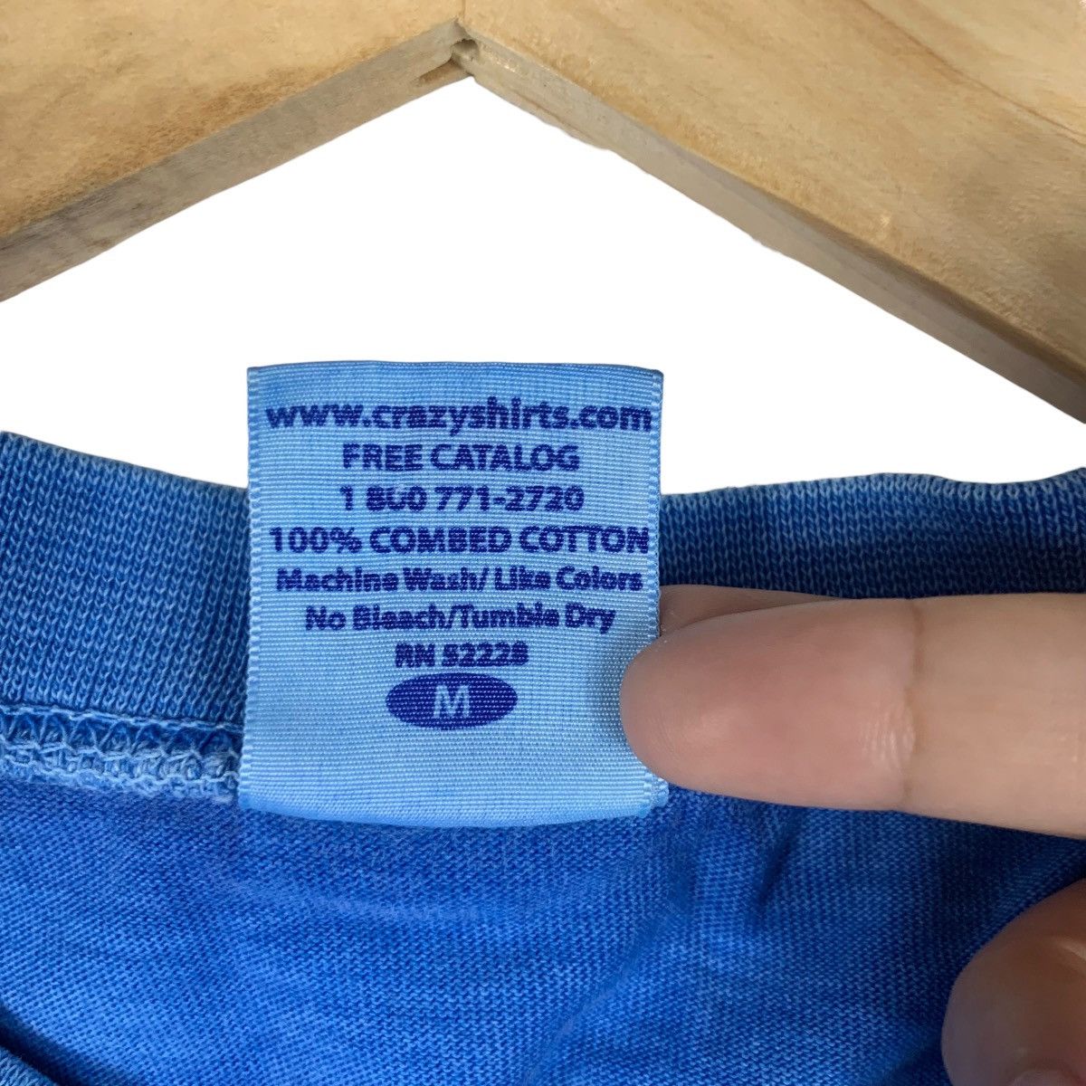 Other Vintage 90’ CRAZY SHIRTS Blue Hawaii Dyed Floral Tee Shirt Size M / US 6-8 / IT 42-44 - 10 Thumbnail