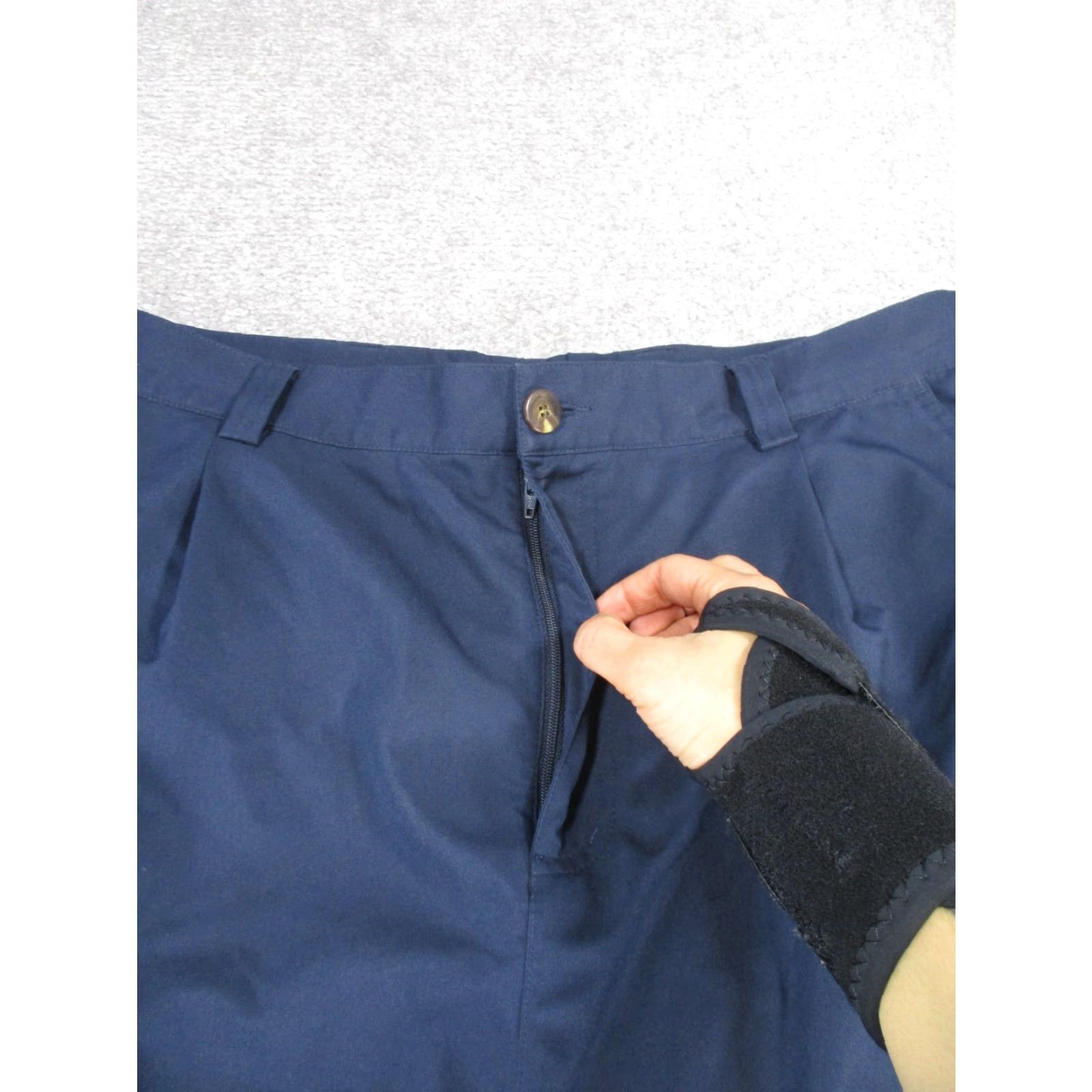 Adidas Adidas Shorts Mens 36 Navy Blue Polyester Lightweight Pleated Front Chinos Size US 36 / EU 52 - 2 Thumbnail