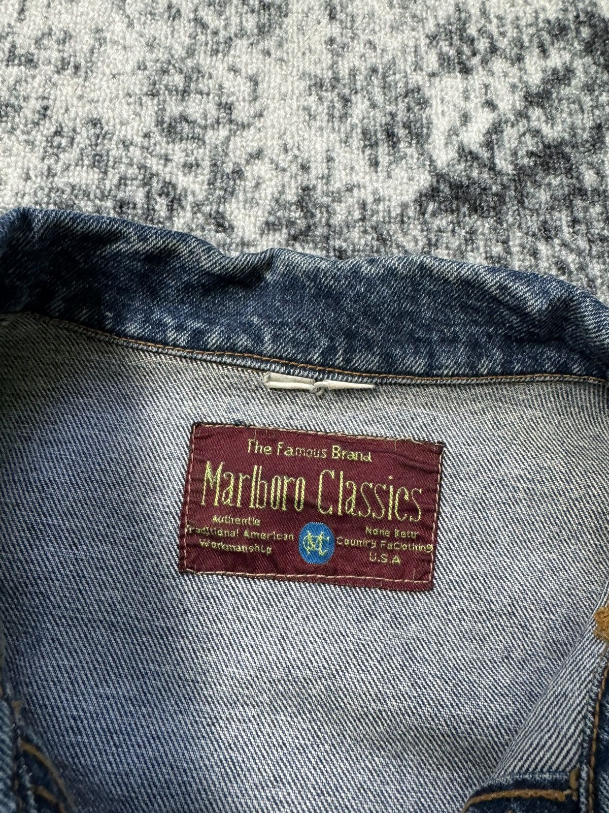 Marlboro Vintage Marlboro Classic Heavy Jeans Jacket Shirt Y2K STYLE Size US XL / EU 56 / 4 - 8 Thumbnail