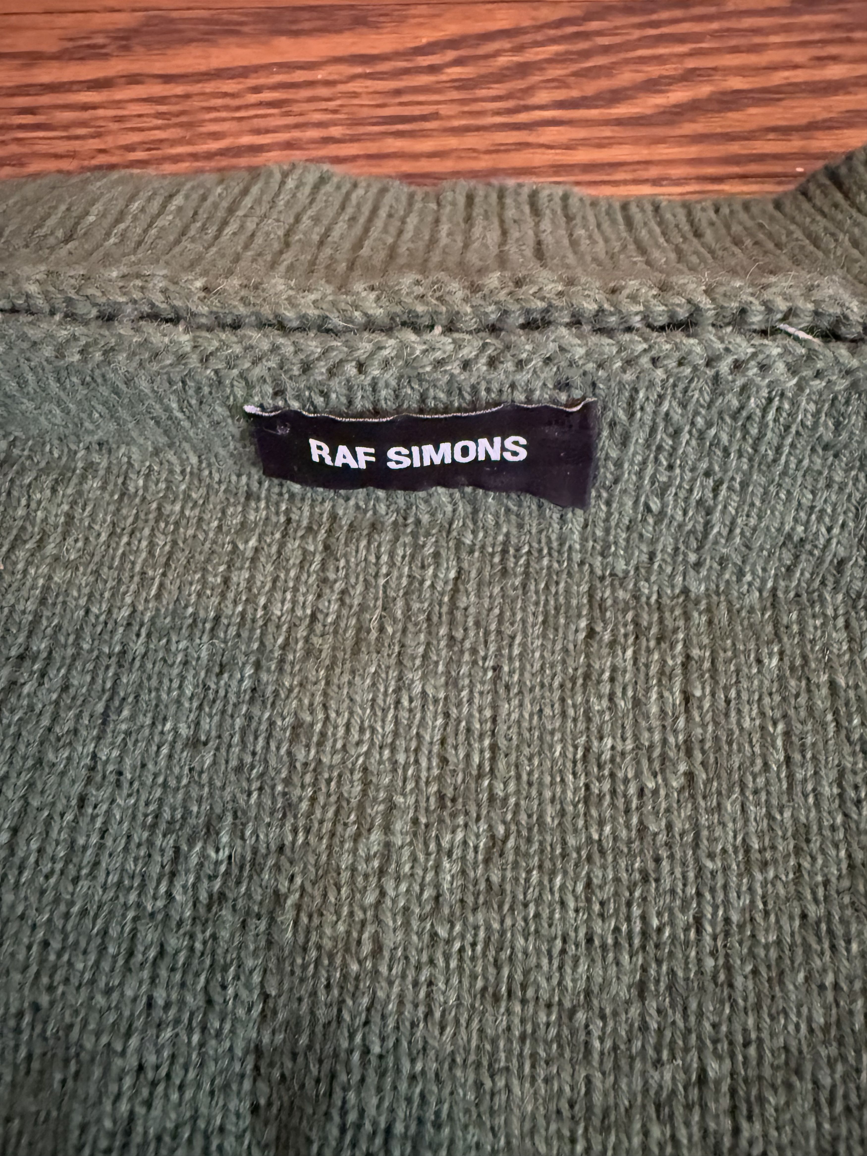 Raf Simons Raf Simons Oversized V Neck Sweater SS18 Size US M / EU 48-50 / 2 - 4 Thumbnail