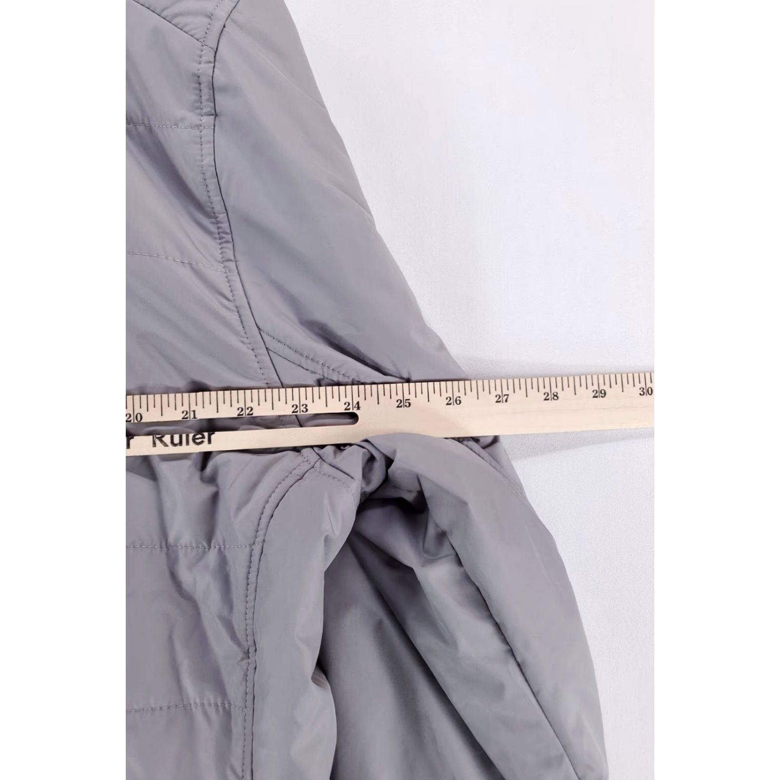 Helly Hansen Helly Hansen Nano Puffer Jacket Mens L Gray Full Zip Long Sleeve Size US L / EU 52-54 / 3 - 8 Thumbnail