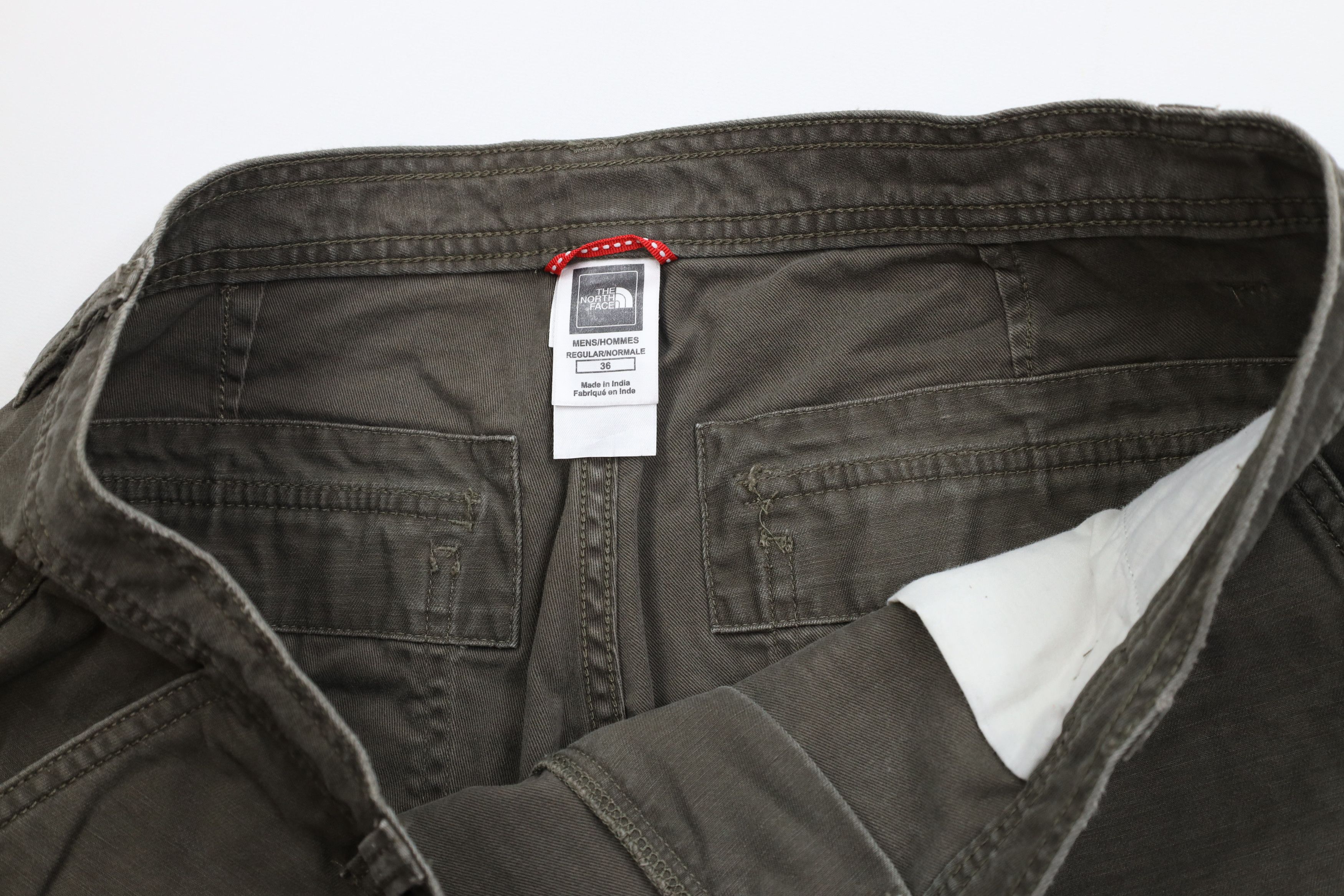The North Face Vintage The North Face Heavyweight Cargo Shorts Green Cotton Size US 36 / EU 52 - 6 Thumbnail