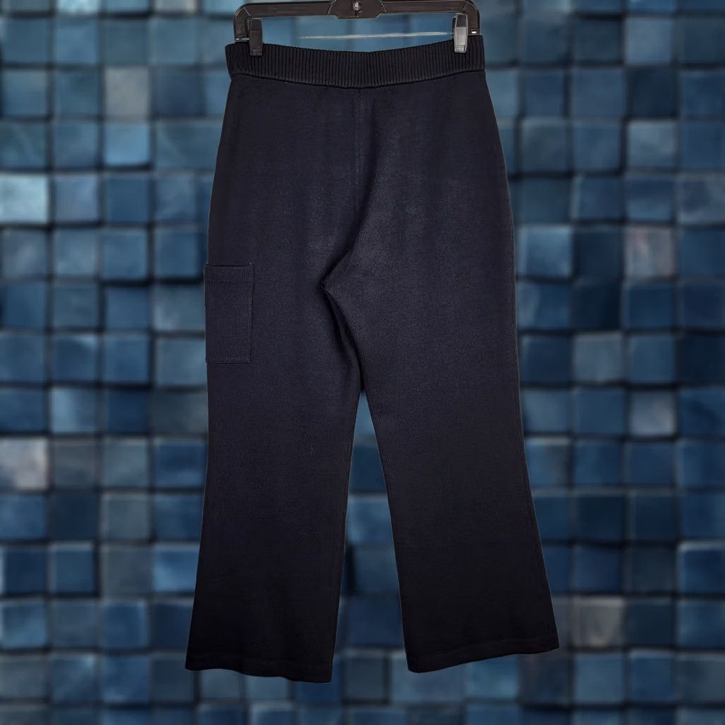 St. John ST.JOHN SPORT Women's knit cargo pants Size S Black Regular Straight Cargo Knit Pants Womens S Black ST.JOHN SPORT Size S / US 4 / IT 40 - 1 Thumbnail
