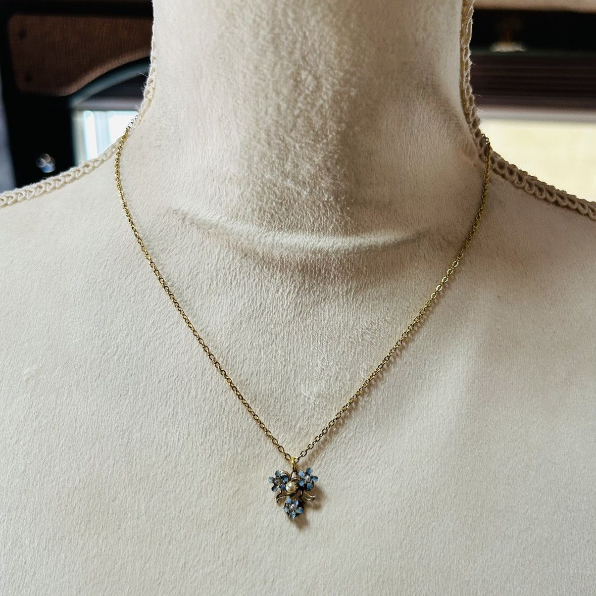 Vintage Vintage 40’s salvaged faux pearl enamel flower necklace Size ONE SIZE - 3 Thumbnail