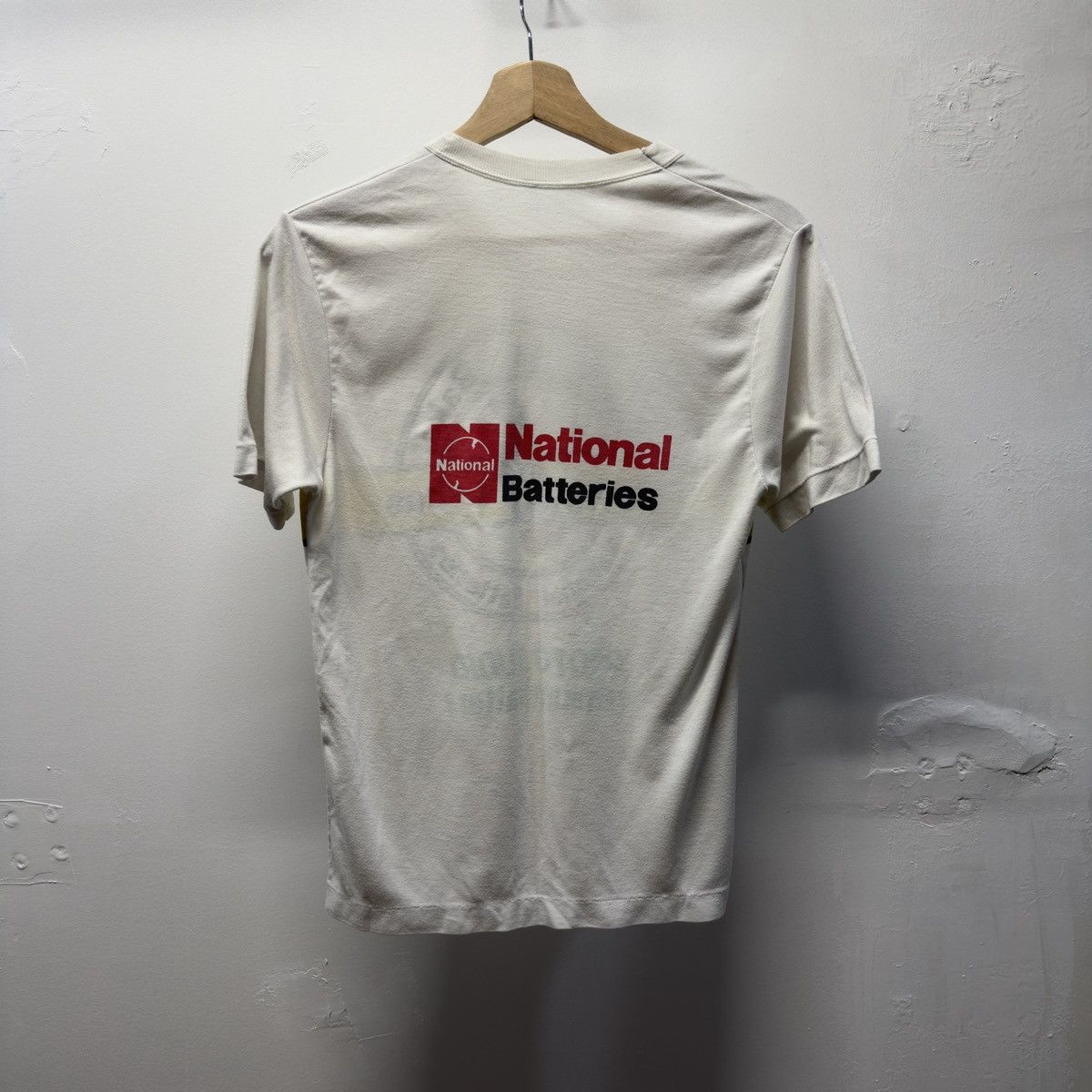 Vintage 80s Faded Filipino Photo Battery Shirt ERD Grunge Paper Thin Size US S / EU 44-46 / 1 - 2 Thumbnail