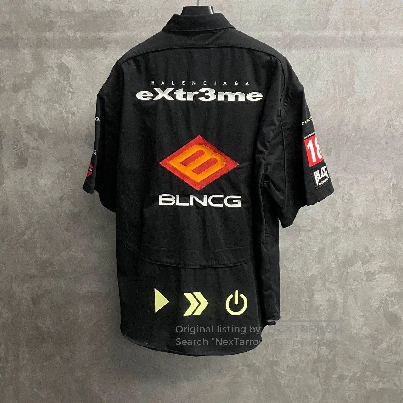 Balenciaga Balenciaga Black Art Print Logo Shirt. Size M / US 6-8 / IT 42-44 - 2 Thumbnail