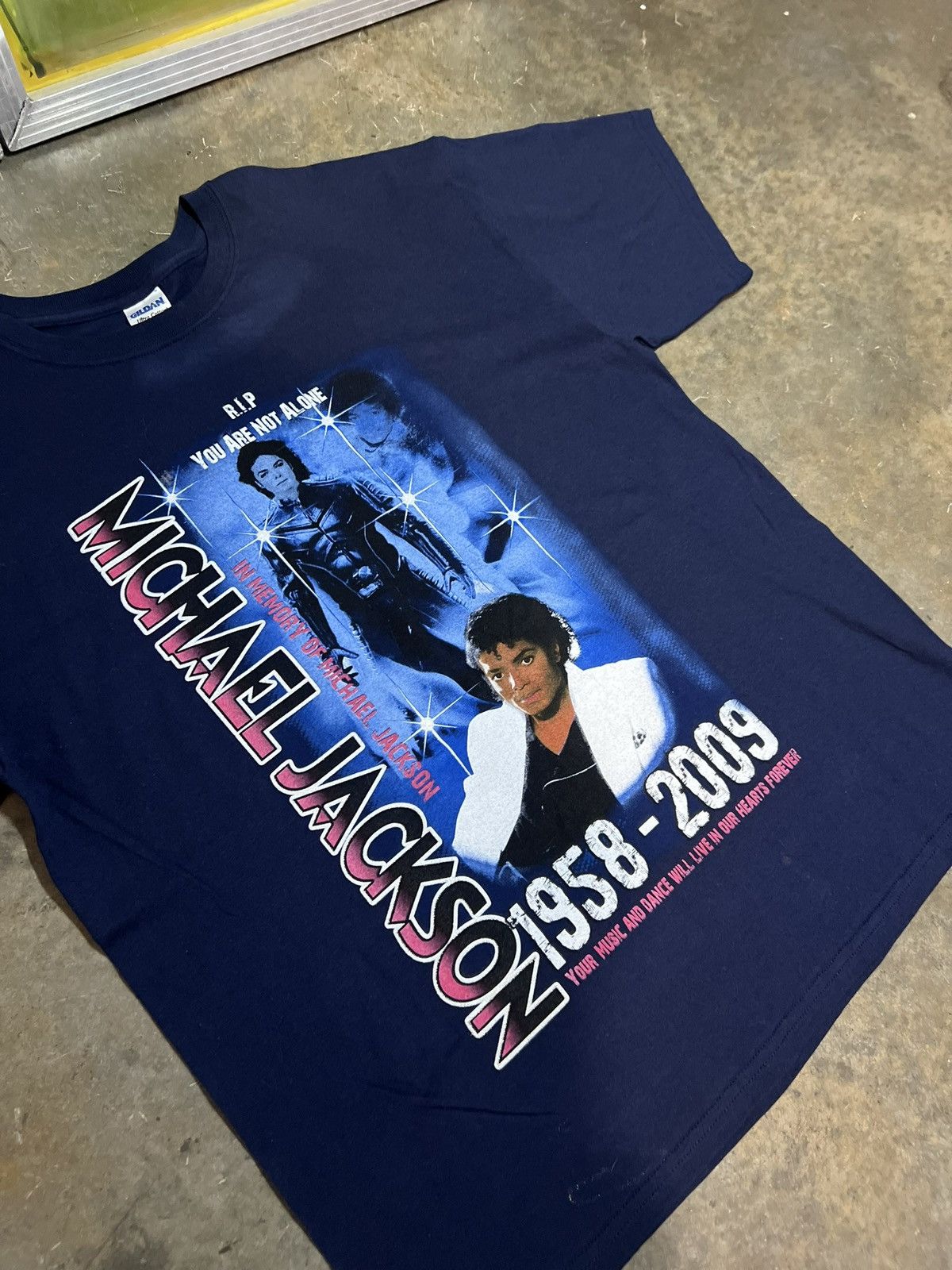 Michael Jackson Post 9/11 R.I.P Michael Jackson tribute T Shirt Size US XL / EU 56 / 4 - 3 Thumbnail