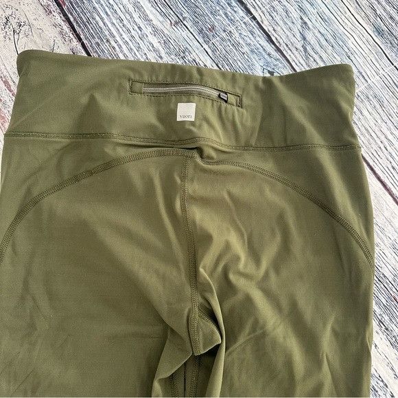 Vuori Vuori Olive Green Women's Active Leggings Size 34" / US 12 / IT 48 - 5 Thumbnail