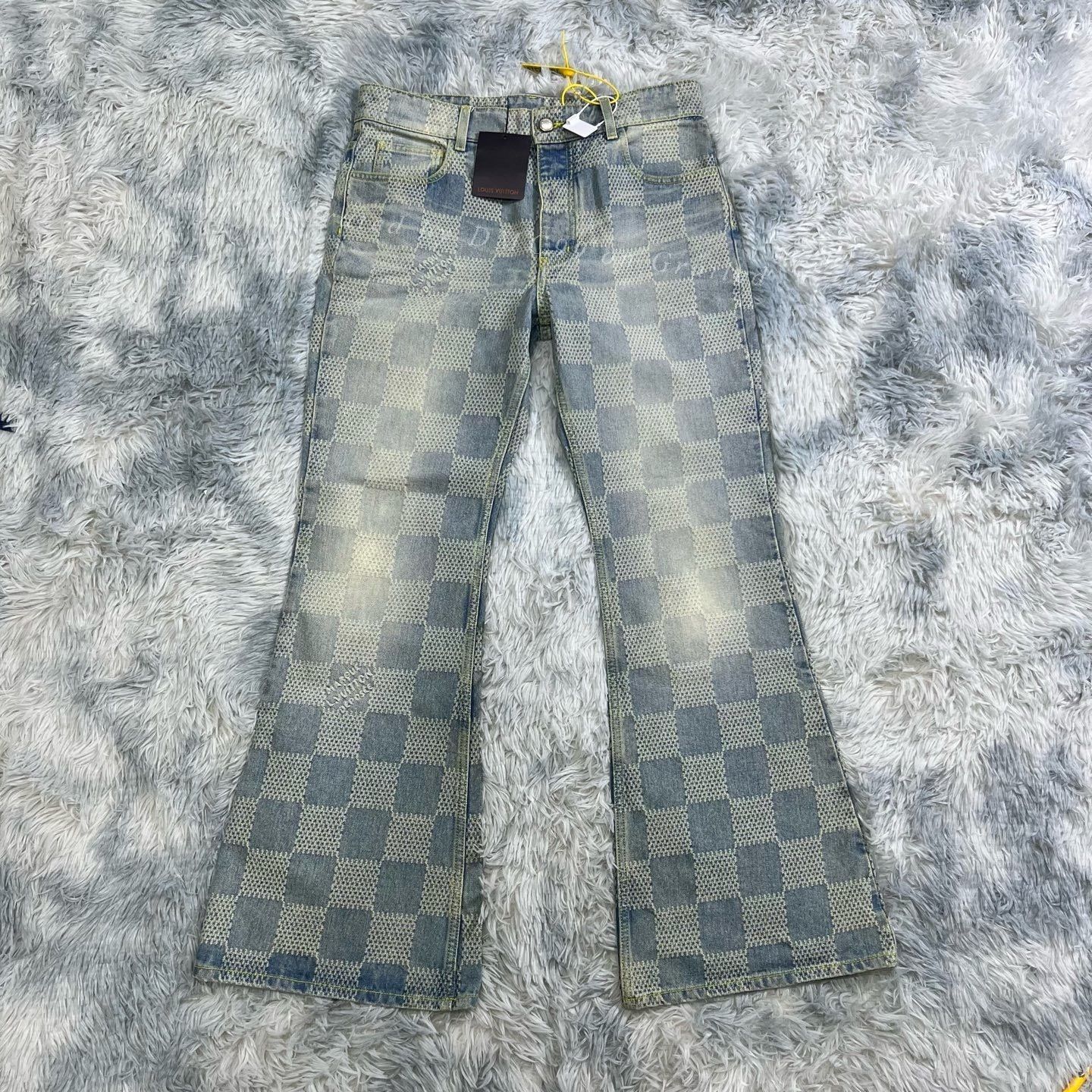 Louis Vuitton Louis Vuitton Checkerboard Print Pants Size US 33 - 1 Thumbnail
