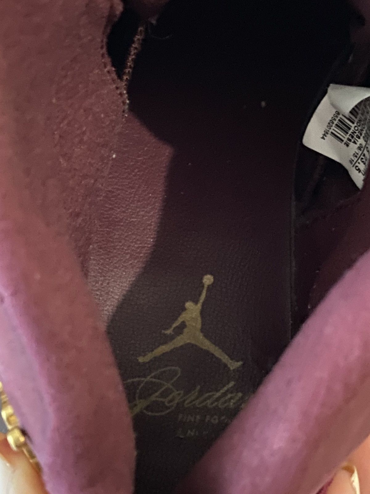 Jordan Brand Air Jordan Burgundy Velvet Jordan 11 Retro Heiress Sneakers Size US 6.5 / IT 36.5 - 7 Thumbnail