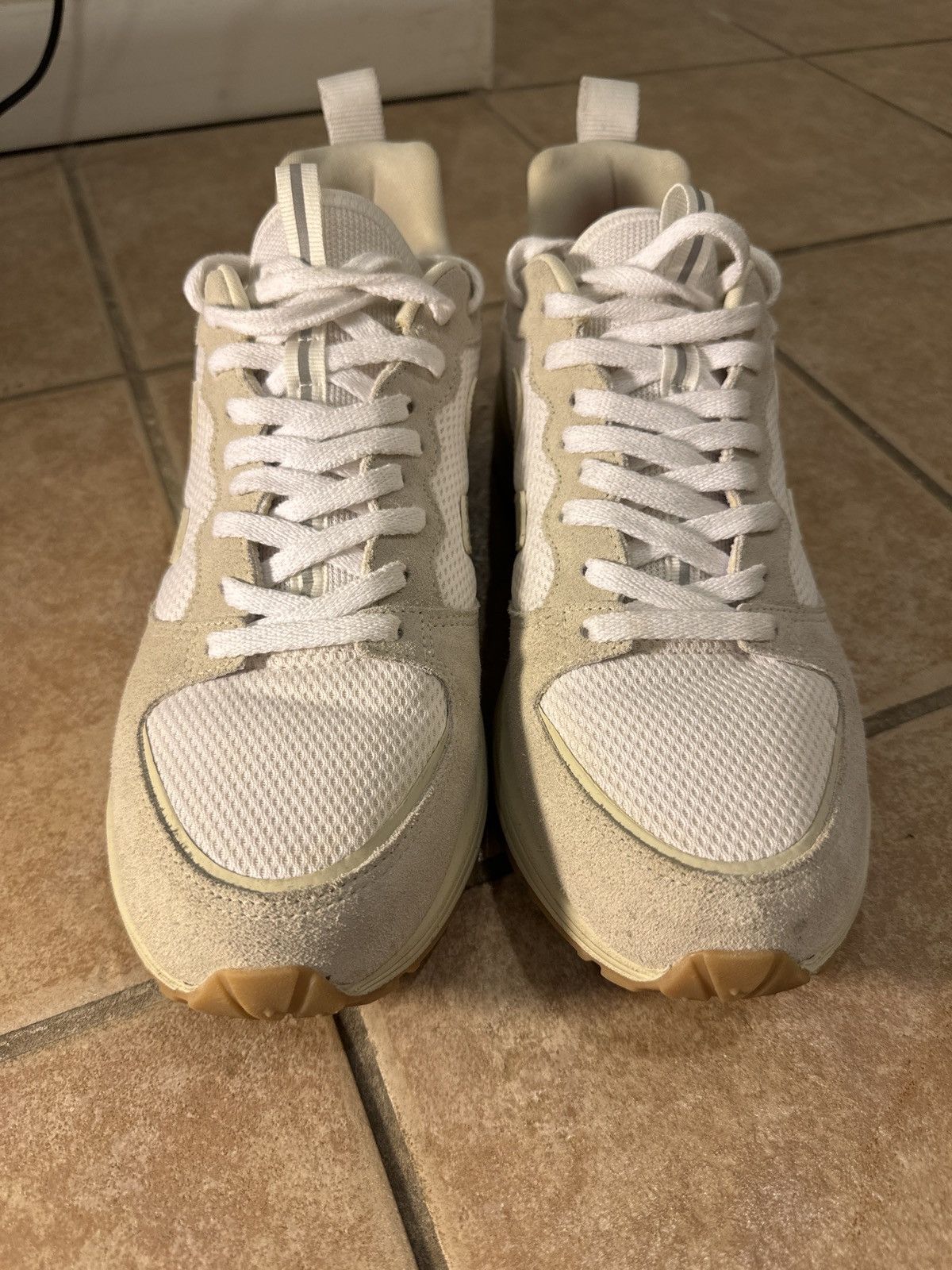 image of Veja Venturi Shoes in White, Men's (Size 11)