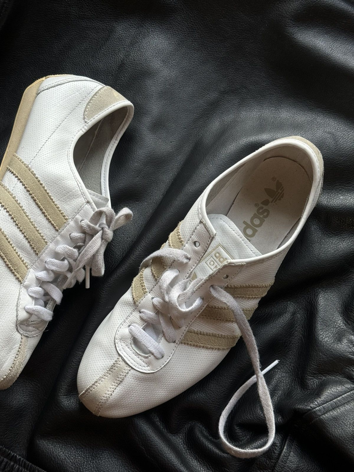 Adidas 2006 Rare Adidas Okapi white Vintage low racing sneaker Size US 8.5 / IT 38.5 - 6 Thumbnail