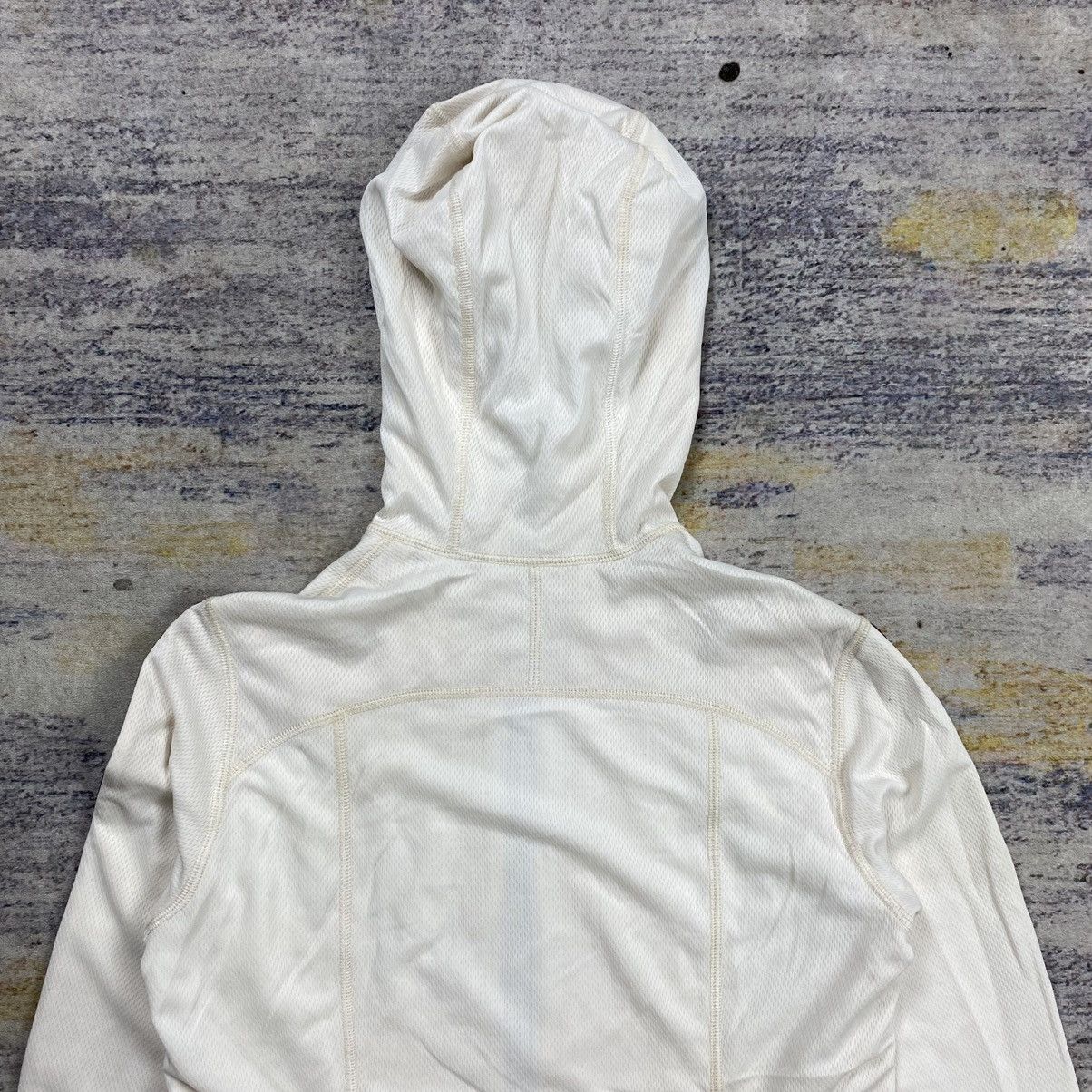 Chanel Chanel taped jacket Size M / US 6-8 / IT 42-44 - 7 Thumbnail