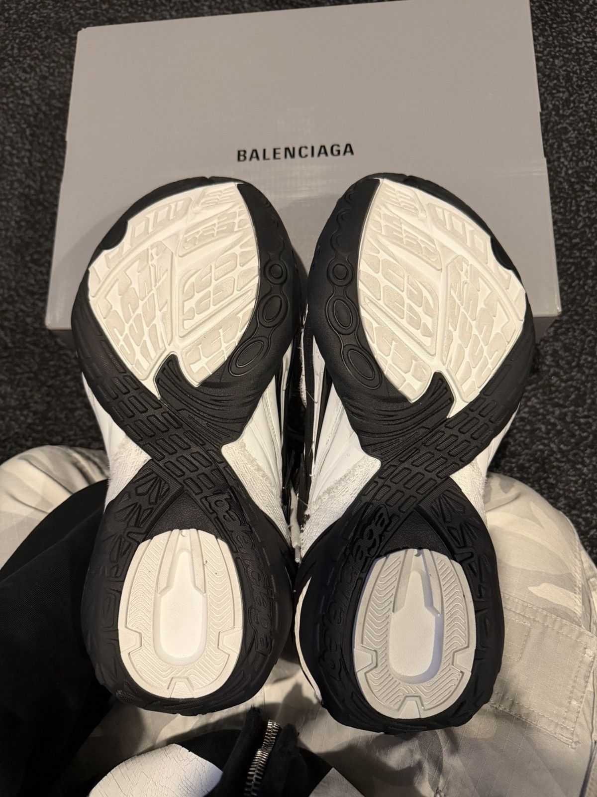 Balenciaga Balenciaga Soleless Sneakers Size US 8 / EU 41 - 5 Thumbnail