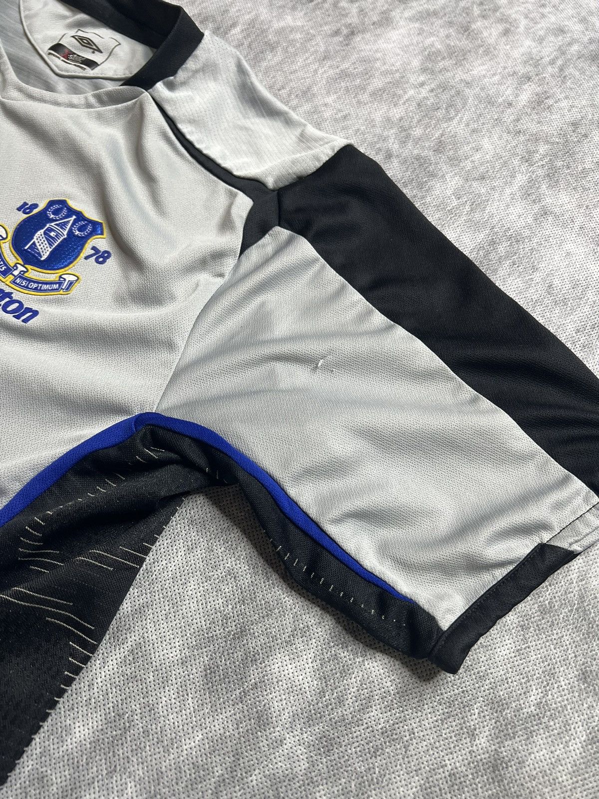 Umbro Umbro Everton Soccer Jersey Size US L / EU 52-54 / 3 - 8 Thumbnail