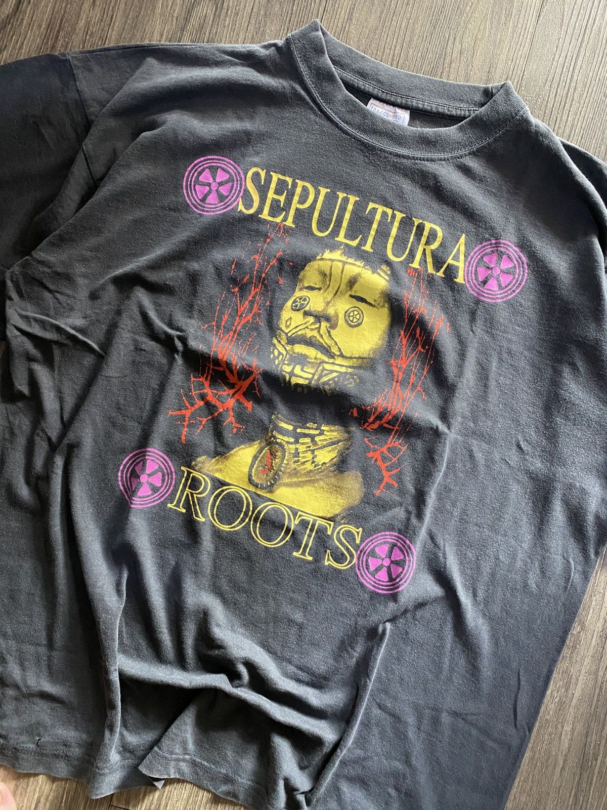 Band Tees vintage sepultura - roots Size US XL / EU 56 / 4 - 2 Thumbnail