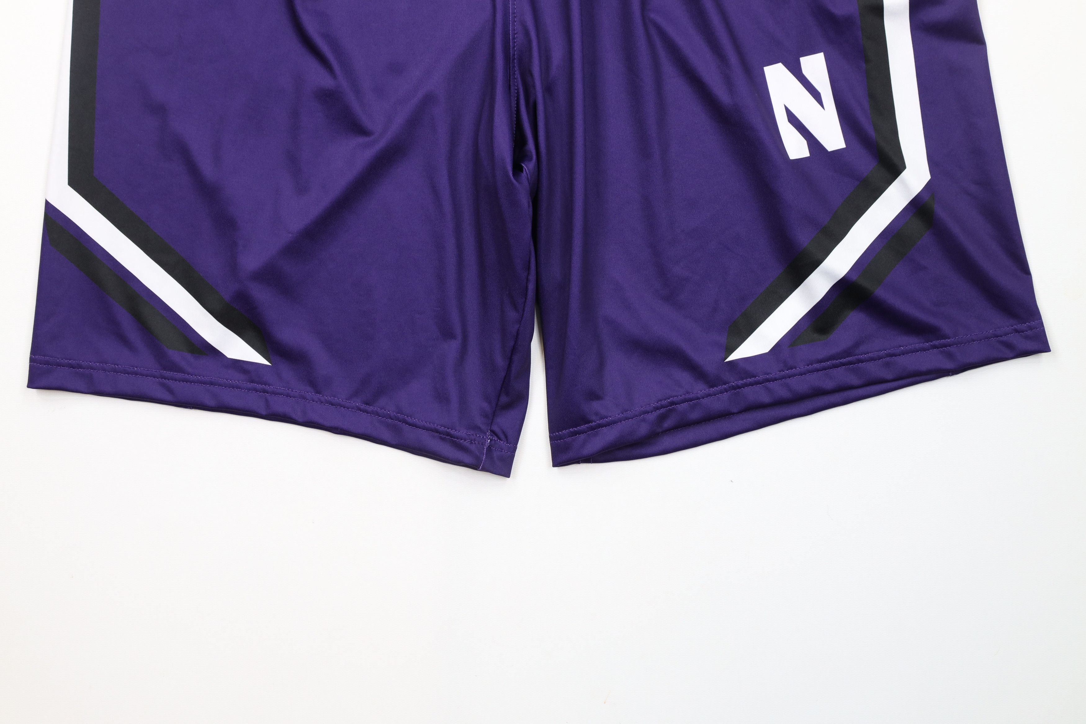 Under Armour × Vintage New Sample Under Armour University Basketball Shorts Size US 34 / EU 50 - 4 Thumbnail