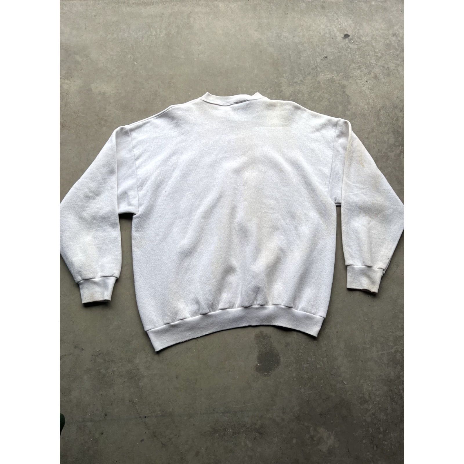 Tultex VINTAGE Total Brat Christmas Sweatshirt Crewneck MENS XL White 90's Heavy *Flawed Size US XL / EU 56 / 4 - 2 Thumbnail