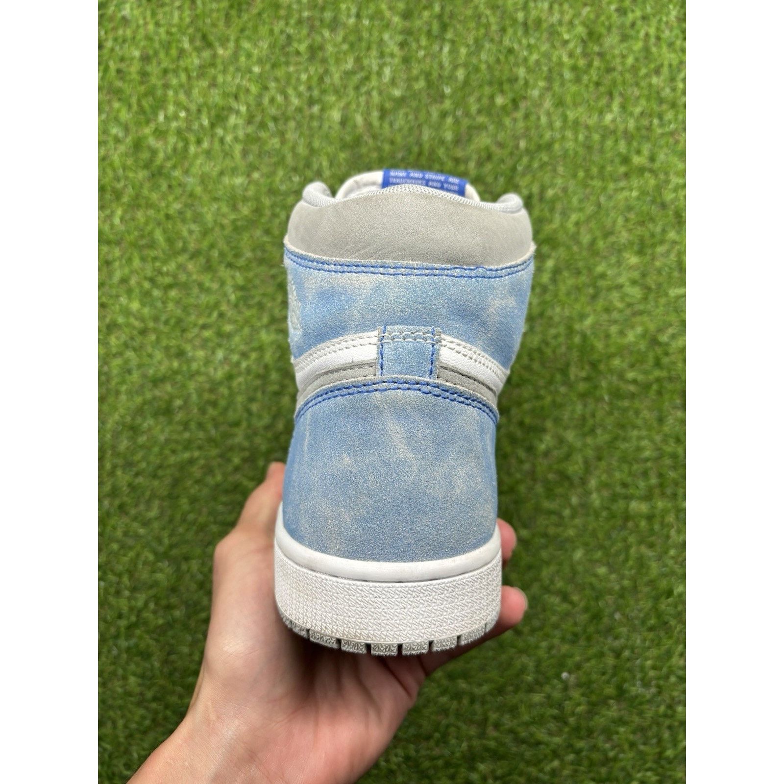 Jordan Brand Size 8.5 - Jordan 1 Retro OG High Hyper Royal | GREAT COND! Size US 8.5 / EU 41-42 - 10 Thumbnail