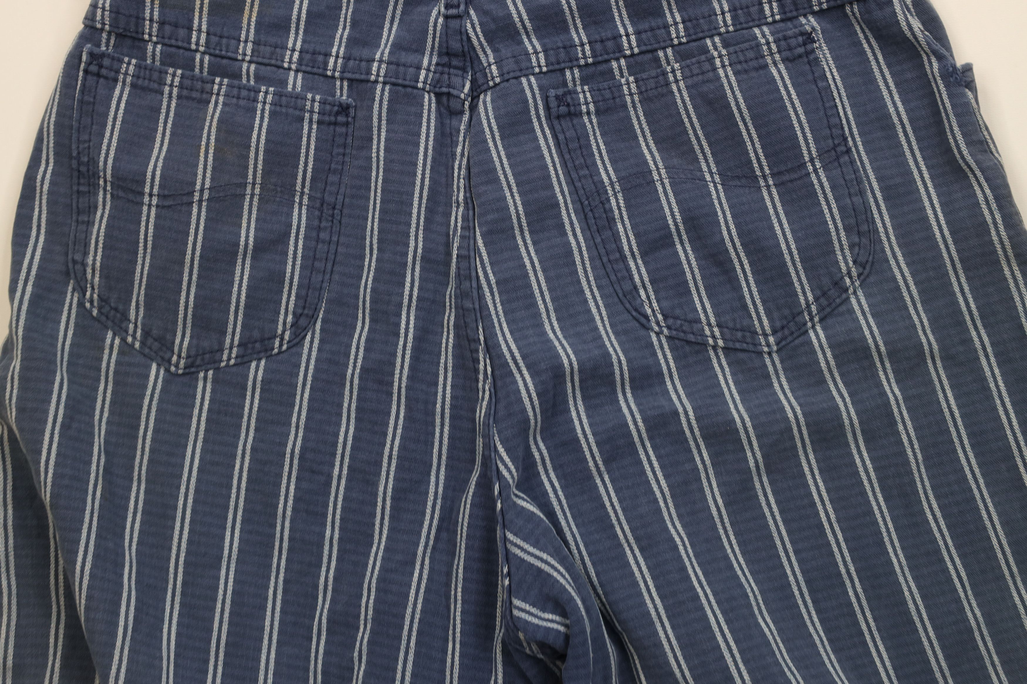 Lee Vintage 90s Lee Striped Above Knee Denim Jean Shorts Blue Size US 34 / EU 50 - 12 Thumbnail