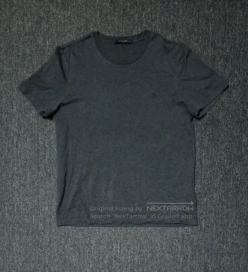 Louis Vuitton Louis Vuitton Gray Short Sleeve T. Size US L / EU 52-54 / 3 - 1 Thumbnail