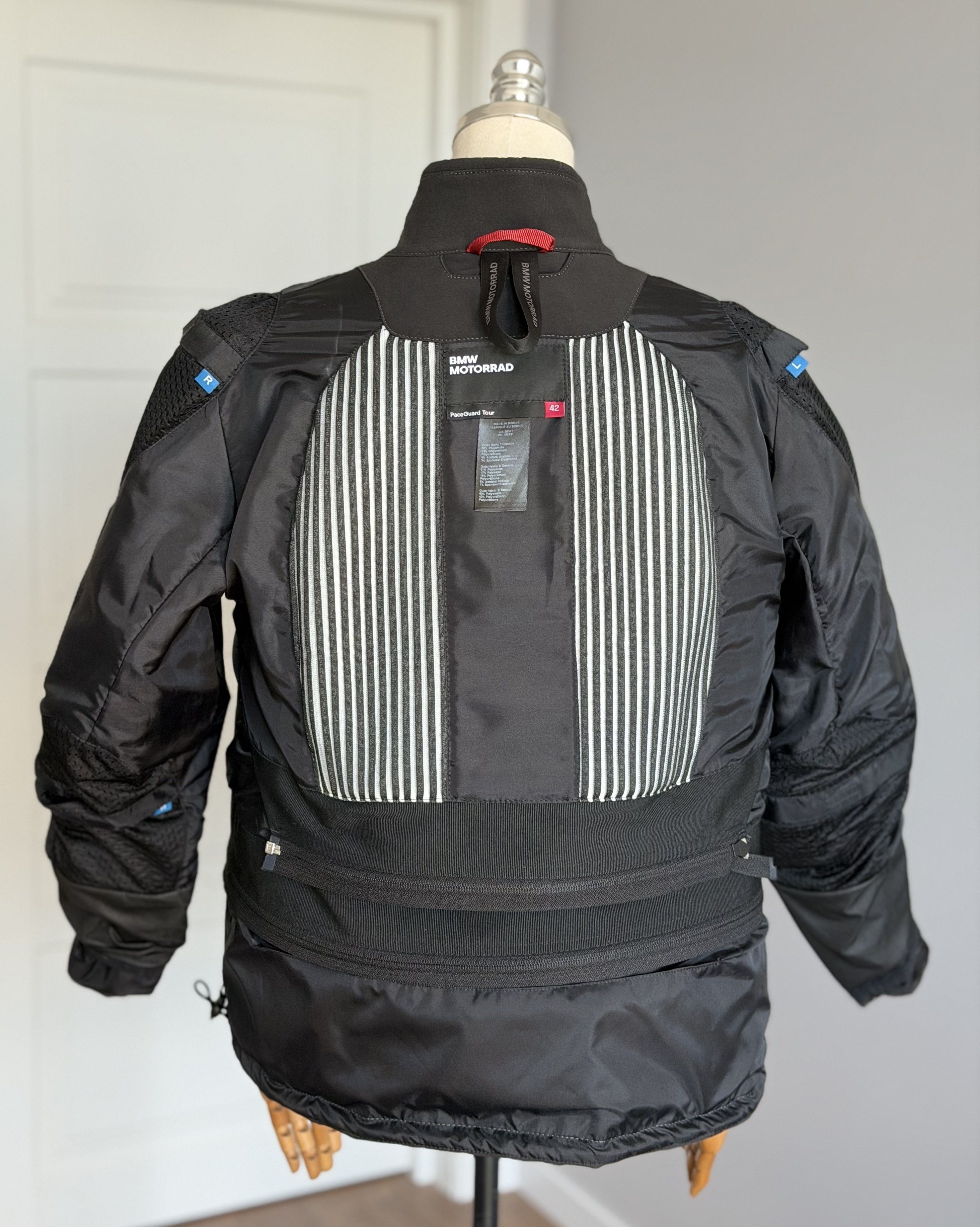 BMW BMW MOTORRAD PACEGUARD TOUR Motorcycle Jacket Protection Size L / US 10 / IT 46 - 15 Thumbnail