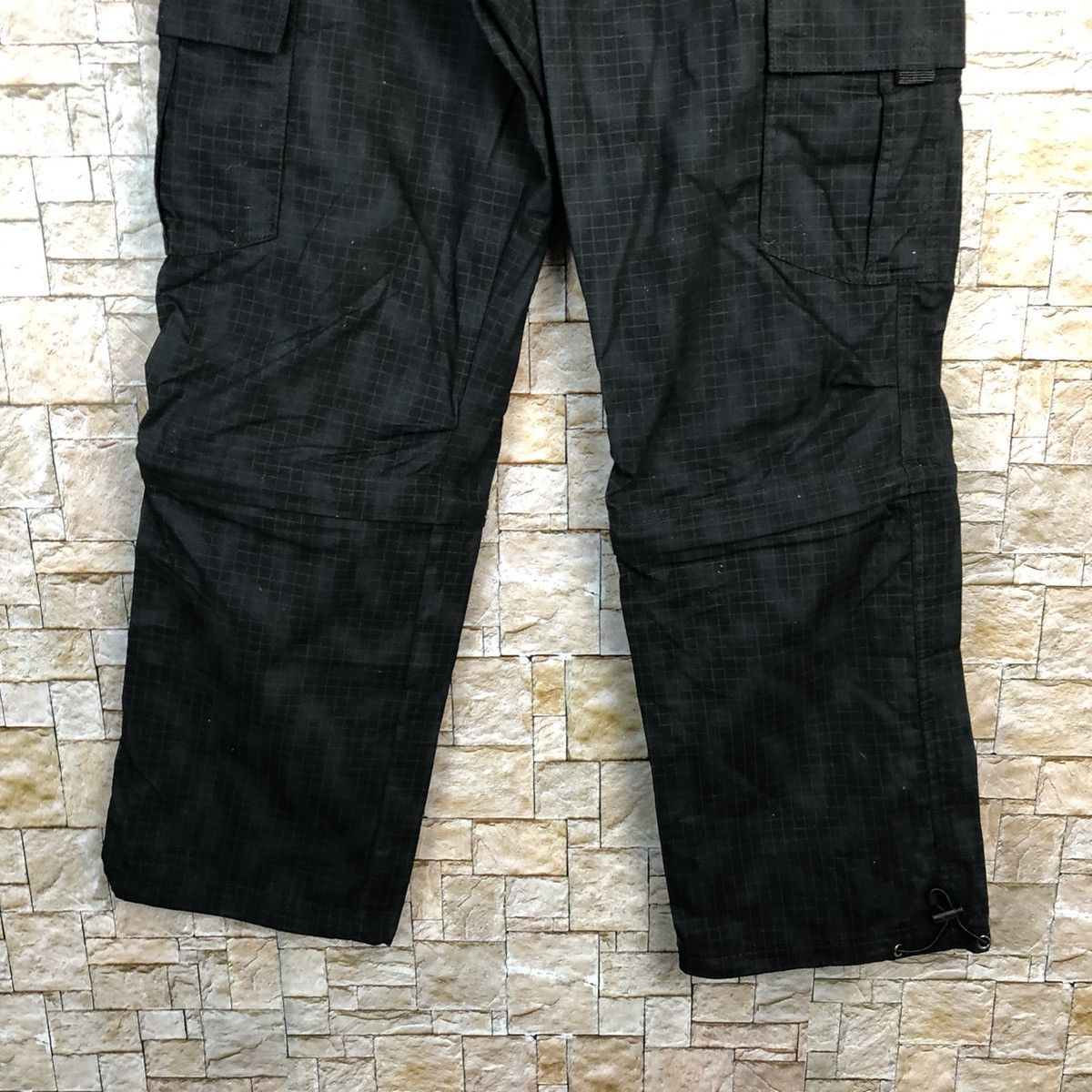 Japanese Brand Anti Label Basic Black Cargo Multipocket Pants #A739 Size US 29 - 7 Thumbnail