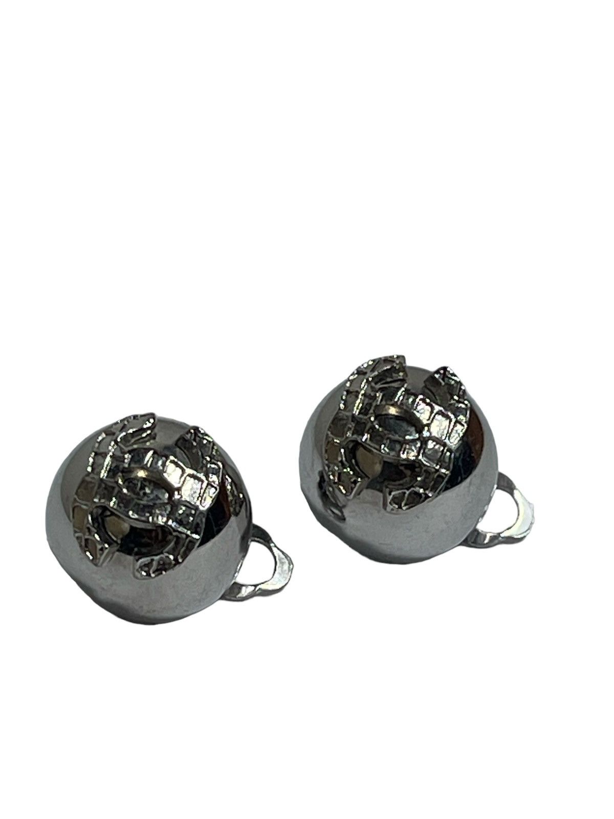 Chanel Vintage Chanel earings Size ONE SIZE - 1 Thumbnail