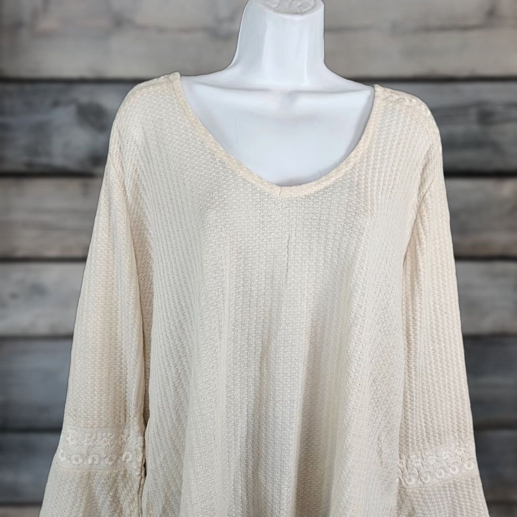 Lucky Brand Lucky Brand Womens Top Waffle Knit Cream 2XL Embroidered V-Neck Pullover Long Sleeve Shirt Size XXL / US 16-18 / IT 52-54 - 1 Thumbnail
